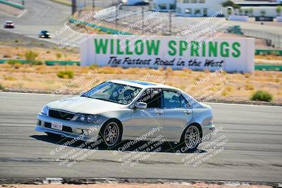 media/Oct-18-2025-Extreme Speed (Sat) [[d6d7e1fef1]]/Group 3 Purple/Session 2 (Turn 3)/